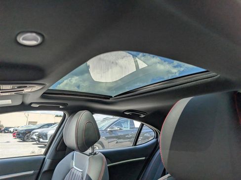 Used 2024 Genesis G70 3.3T Advanced AWD/4WD image 33