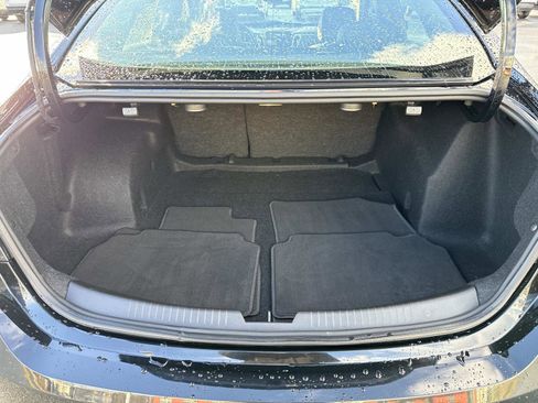 Used 2023 Chevrolet Malibu LT image 21