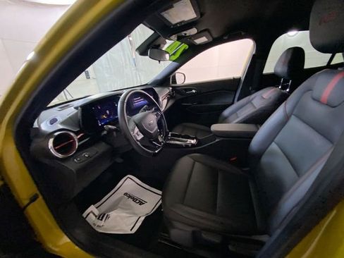 Used 2024 Chevrolet Trax RS w/ Driver Confidence Package image 27