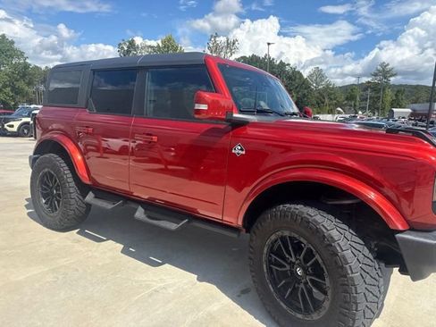 Used 2023 Ford Bronco Outer Banks AWD/4WD image 9