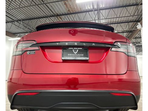 Used 2025 Tesla Model X AWD/4WD image 13