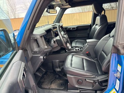 Certified 2025 Ford Bronco Badlands AWD/4WD image 13