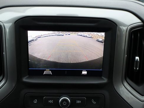 Used 2021 Chevrolet Silverado 1500 Custom image 10