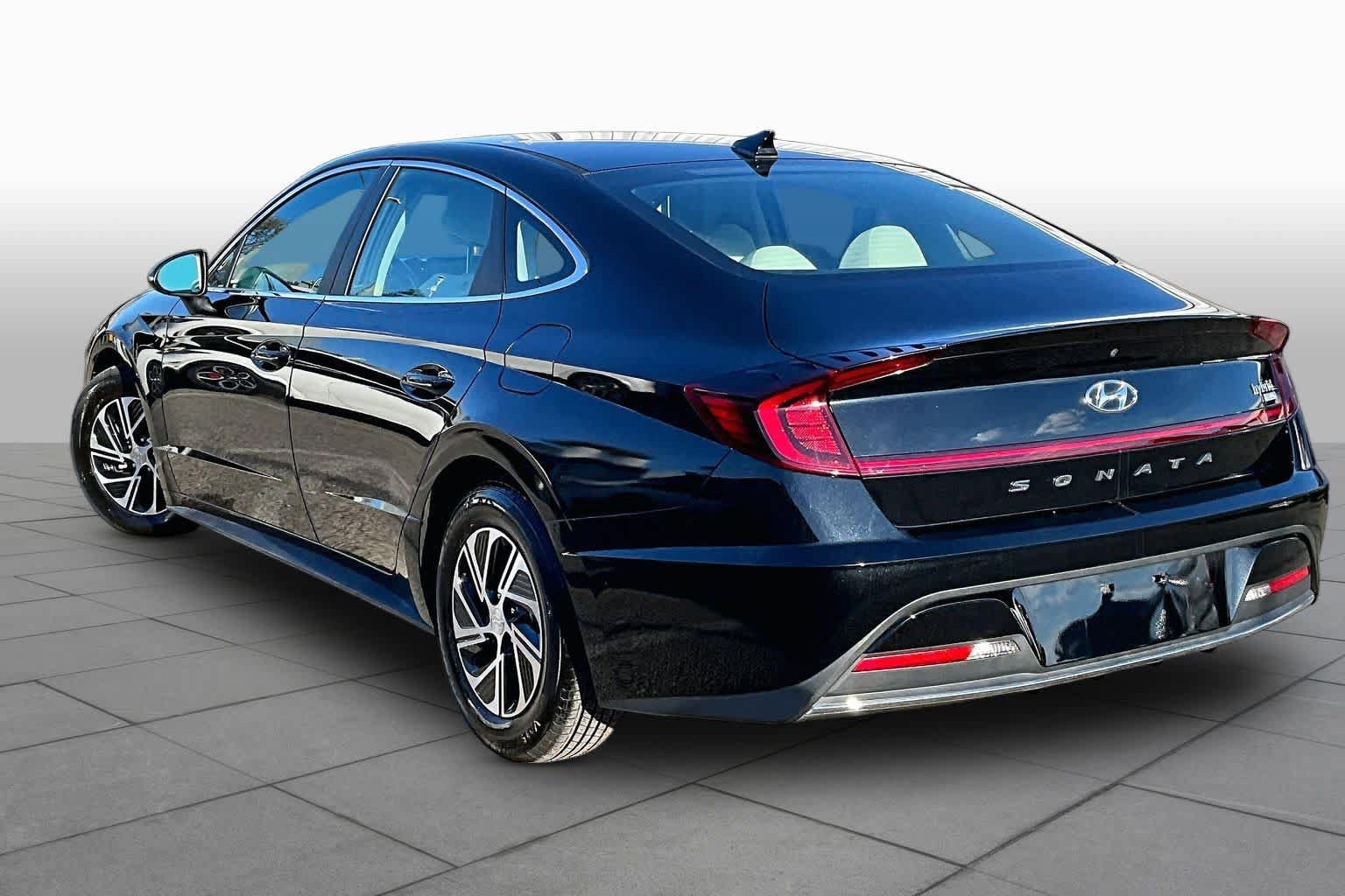 Used 2021 Hyundai Sonata Blue FWD image 12