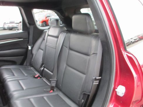 Used 2018 Jeep Grand Cherokee Overland image 18