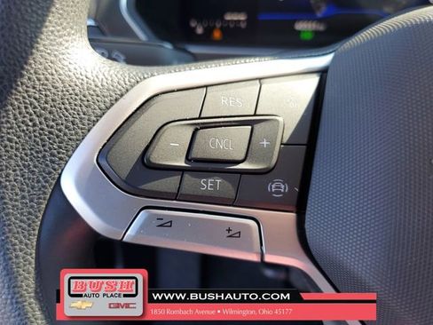 Used 2023 Volkswagen Tiguan S image 22