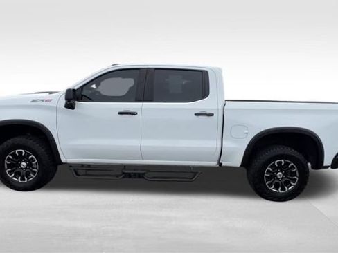 Certified 2025 Chevrolet Silverado 1500 ZR2 w/ Technology Package AWD/4WD image 10