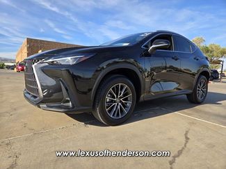 Used 2024 Lexus NX 250 FWD video 2
