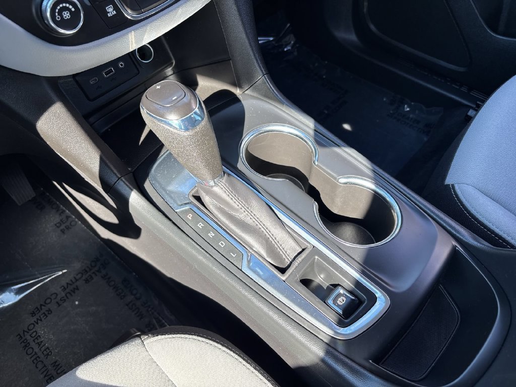 Used 2020 Chevrolet Equinox LS FWD image 20