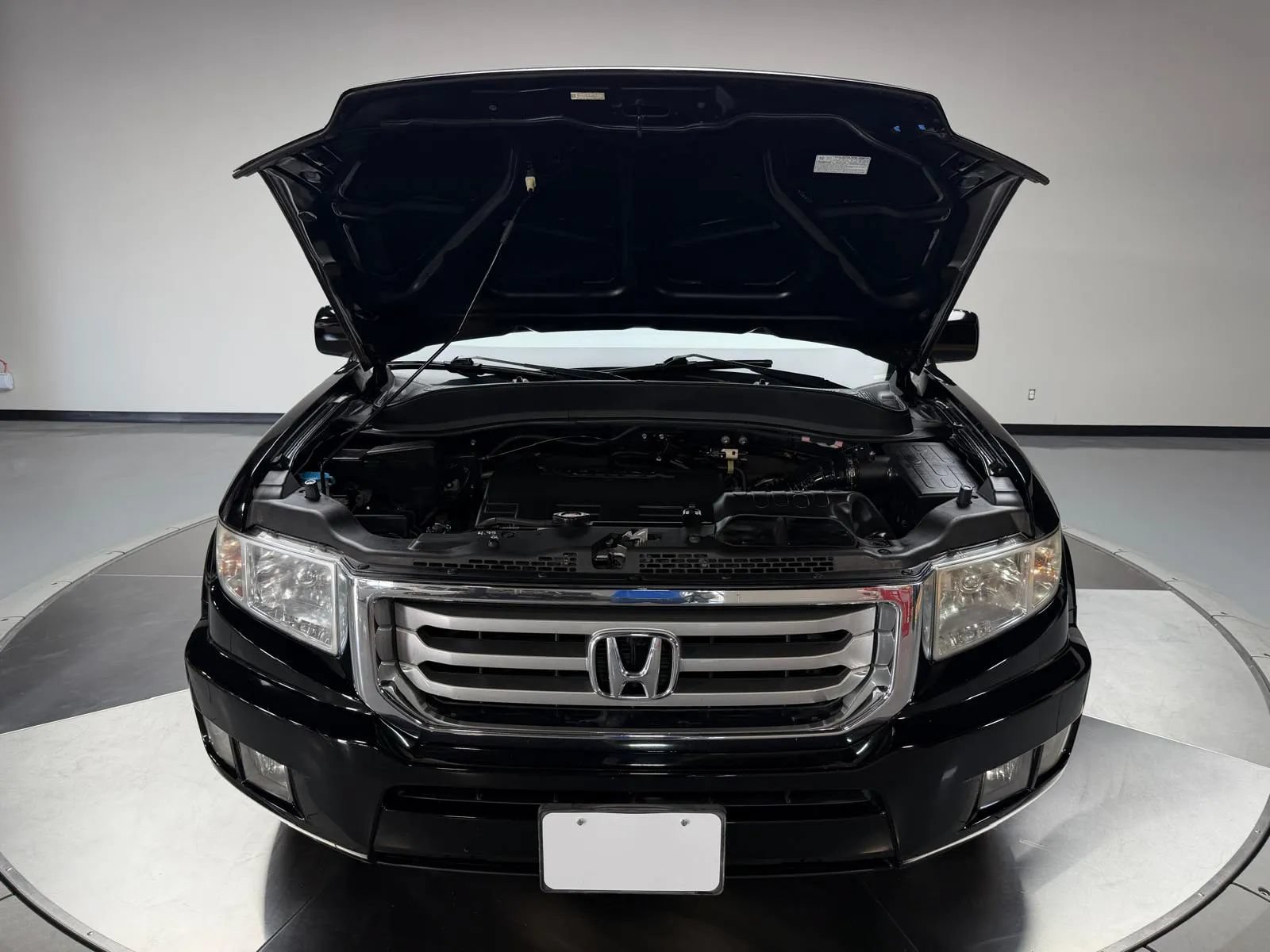 Used 2013 Honda Ridgeline RTL image 11