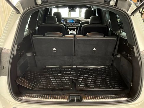 Used 2023 Mercedes-Benz GLS 63 AMG 4MATIC image 28