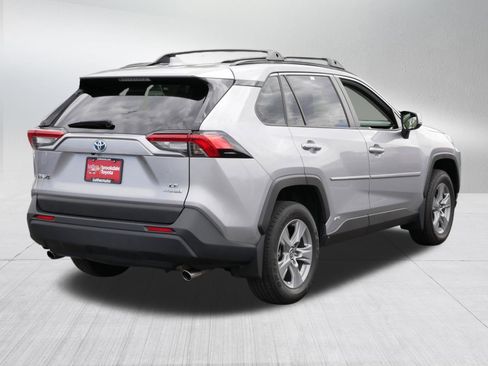 Certified 2023 Toyota RAV4 LE AWD/4WD image 7