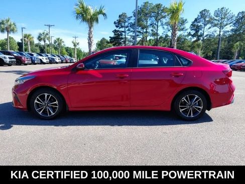 Certified 2024 Kia Forte LXS w/ LXS Technology Package FWD image 8
