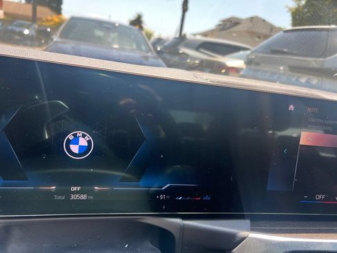 Used 2023 BMW 330i Sedan RWD image 9