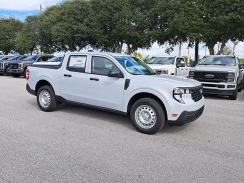 New 2025 Ford Maverick XL image 33