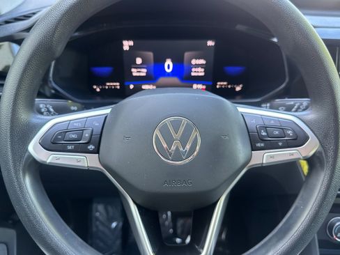 Used 2022 Volkswagen Taos S FWD image 11