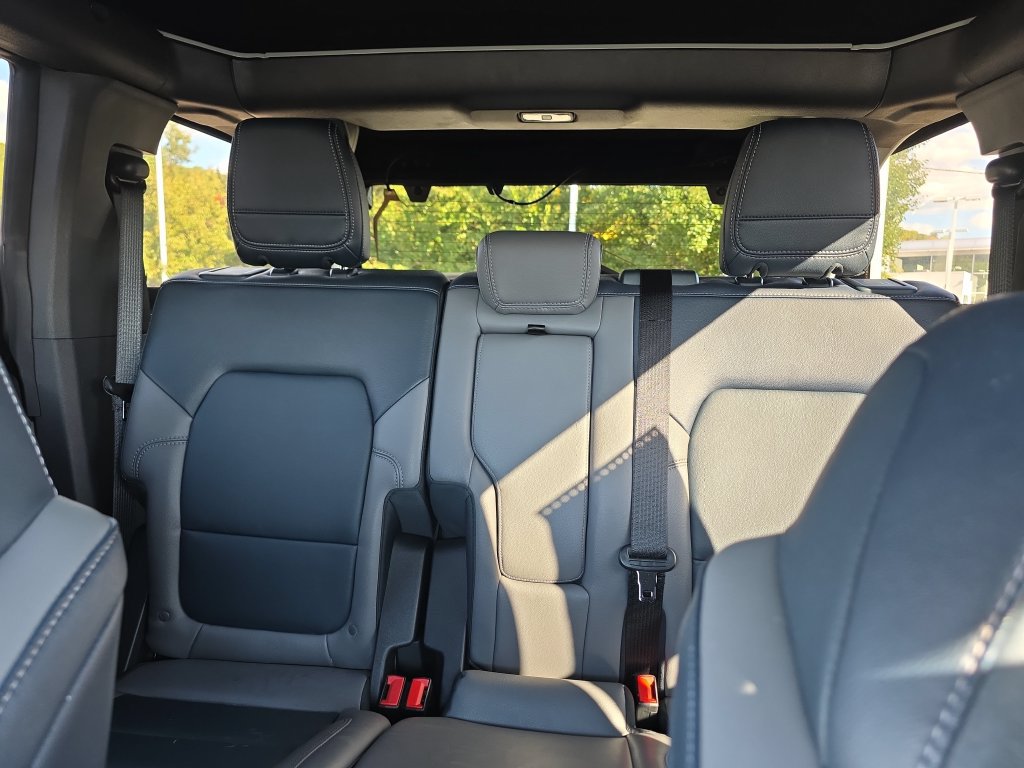Used 2022 Ford Bronco Outer Banks AWD/4WD image 39