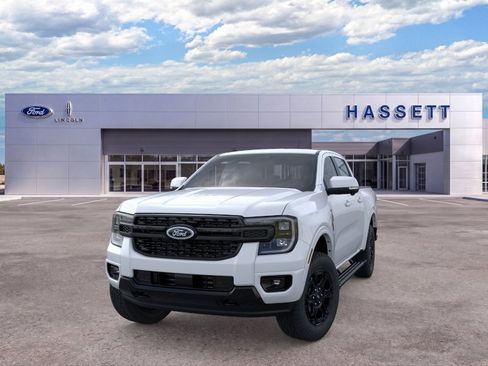 New 2025 Ford Ranger Lariat w/ Black Appearance Package AWD/4WD image 2