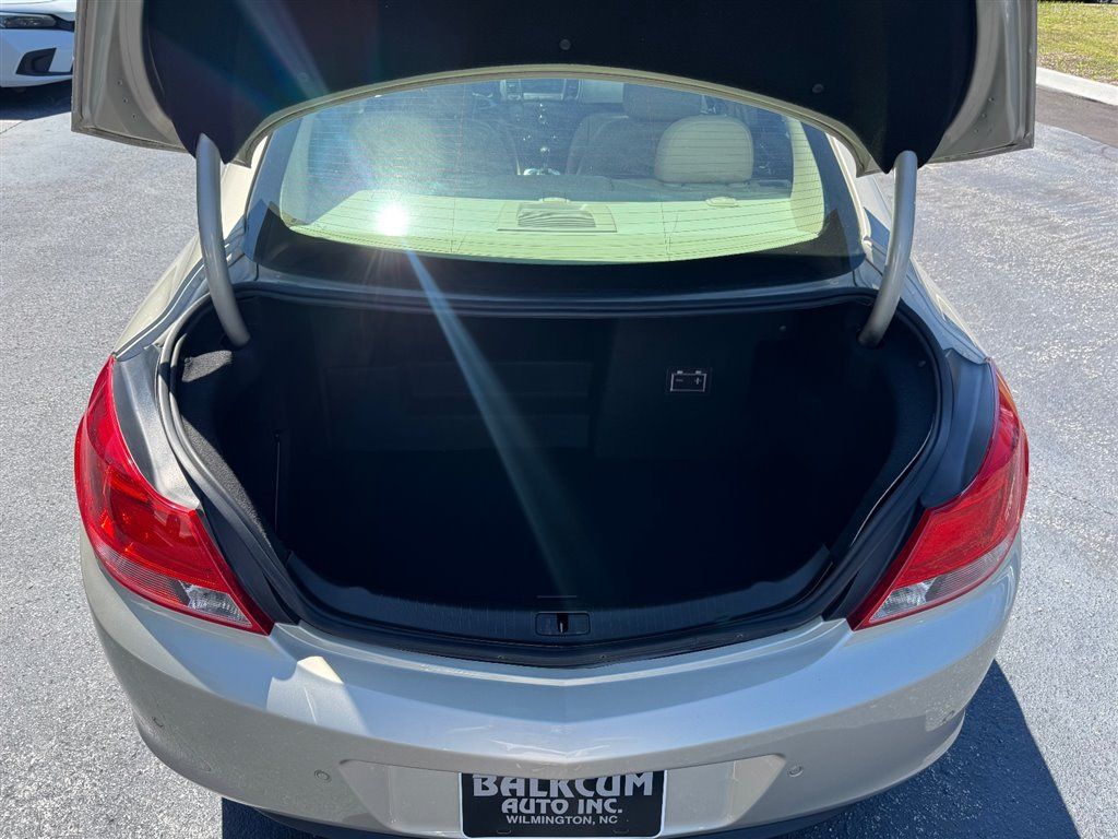 Used 2013 Buick Regal Leather FWD image 22