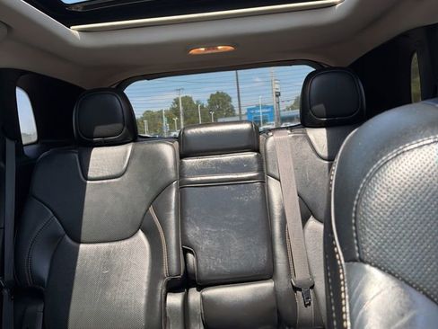 Used 2016 Jeep Cherokee Limited w/ Luxury Group AWD/4WD image 18