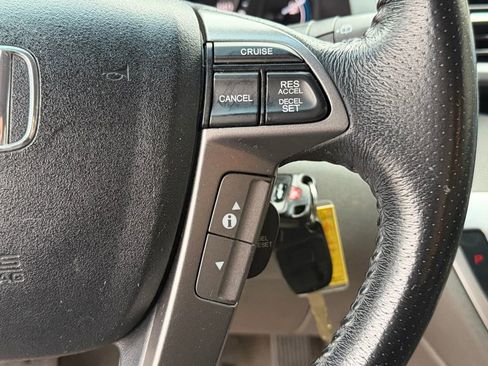 Used 2012 Honda Odyssey Touring image 16