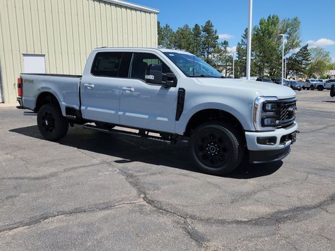 New 2026 Ford F350 Lariat AWD/4WD image 19