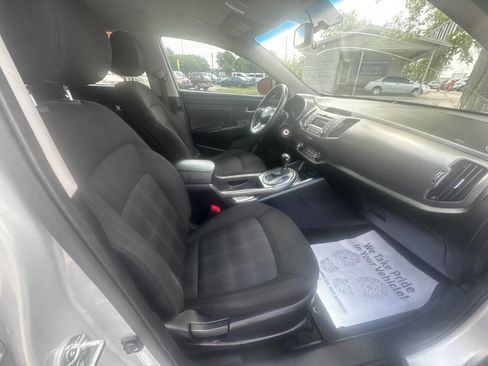 Used 2012 Kia Sportage LX w/ Convenience Pkg image 16