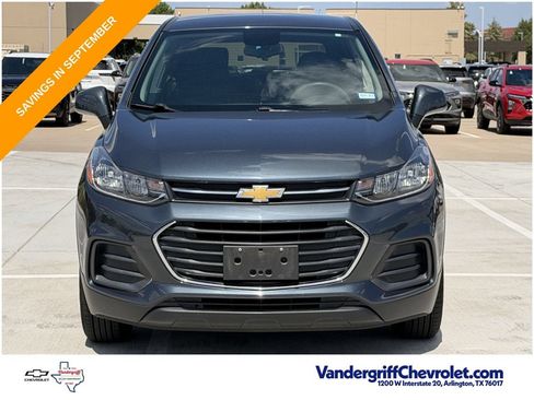 Used 2021 Chevrolet Trax LS w/ Tint and Cruise Package AWD/4WD image 7