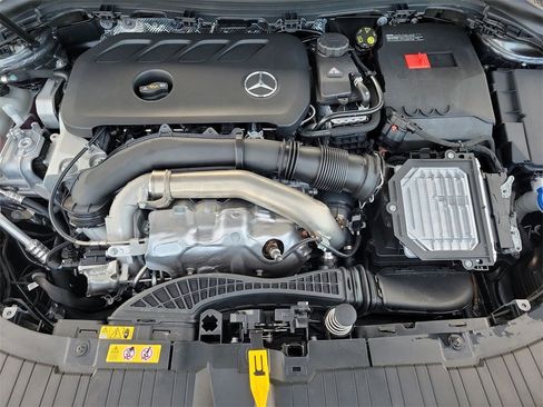 New 2026 Mercedes-Benz GLA 250 GLA 250 image 9