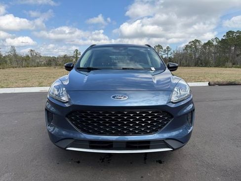 Used 2020 Ford Escape SE Sport image 11