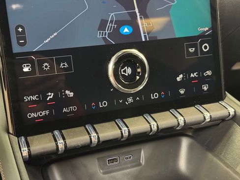 New 2026 GMC Terrain AT4 w/ Technology Package II AWD/4WD image 38