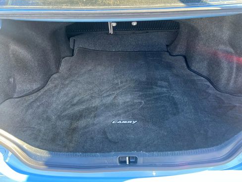 Used 2012 Toyota Camry LE image 8