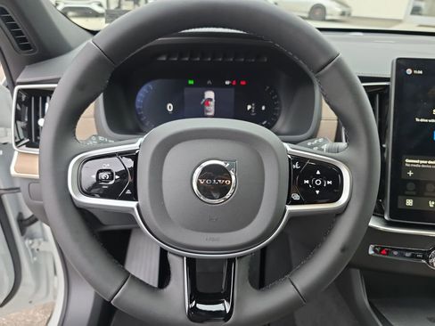 New 2026 Volvo XC90 B6 Ultra w/ Protection Package Premier AWD/4WD image 14