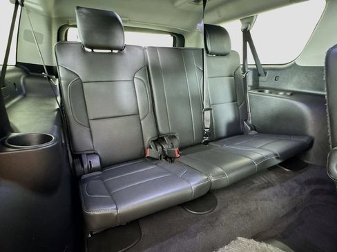 Used 2019 Chevrolet Suburban Premier AWD/4WD image 29