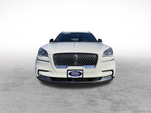 Used 2023 Lincoln Aviator Reserve w/ Equipment Group 201A image 2