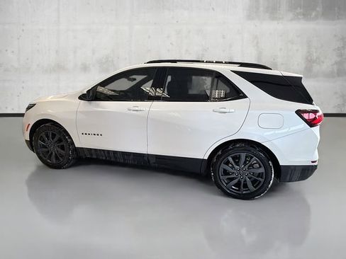 Used 2022 Chevrolet Equinox RS image 8