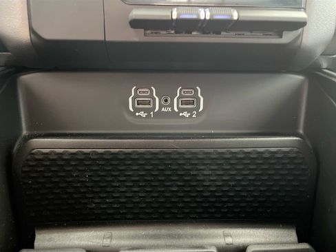 Used 2022 RAM 1500 Big Horn AWD/4WD image 20