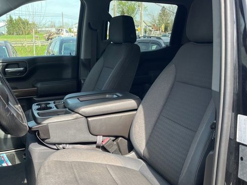 Used 2019 Chevrolet Silverado 1500 LT AWD/4WD image 10