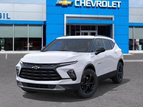 New 2025 Chevrolet Blazer LT w/ Convenience Package image 6