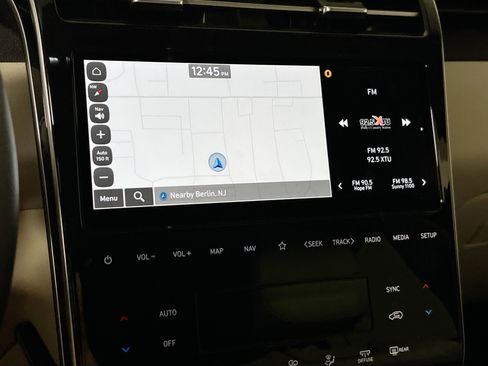 Used 2023 Hyundai Tucson Limited image 13