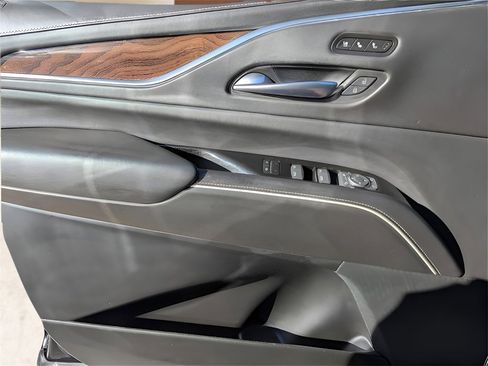 Used 2021 Cadillac Escalade Sport Platinum w/ LPO, ONYX Package image 50