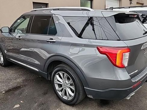 Used 2023 Ford Explorer Limited w/ Limited Technology Package image 5