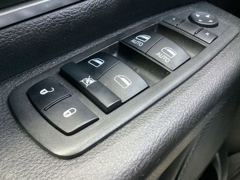 Used 2022 RAM 1500 Big Horn image 26