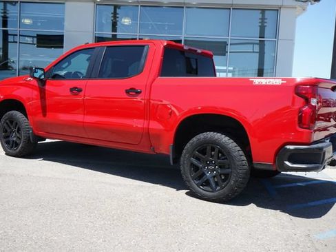 Used 2024 Chevrolet Silverado 1500 LT Trail Boss w/ Convenience Package II AWD/4WD image 6