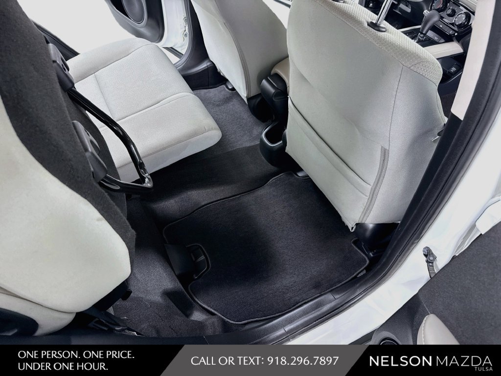 Used 2022 Honda HR-V LX image 39