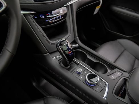 New 2025 Cadillac XT5 Premium Luxury w/ Technology Package image 13