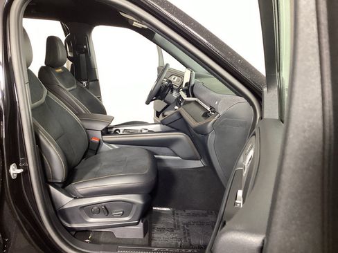 New 2026 Ford Explorer Tremor image 8