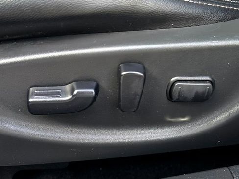 Used 2022 Nissan Maxima SV w/ Floor Mat Group image 18