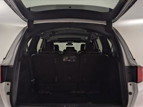 Used 2024 Honda Odyssey Sport image 16