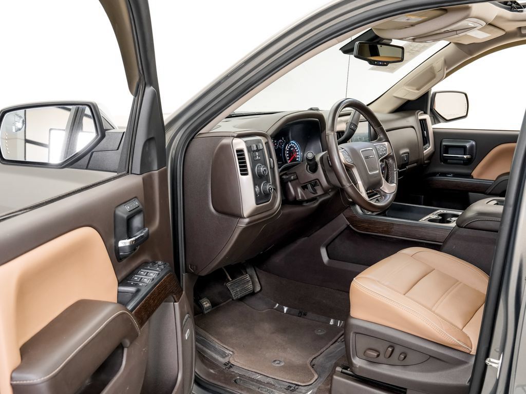 Used 2018 GMC Sierra 1500 Denali AWD/4WD image 7
